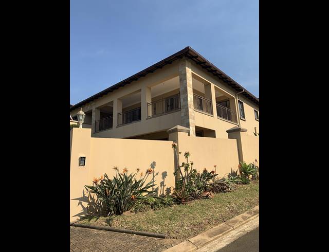 3 BEDROOM FREESTANDING FOR SALE IN SHELLY BEACH